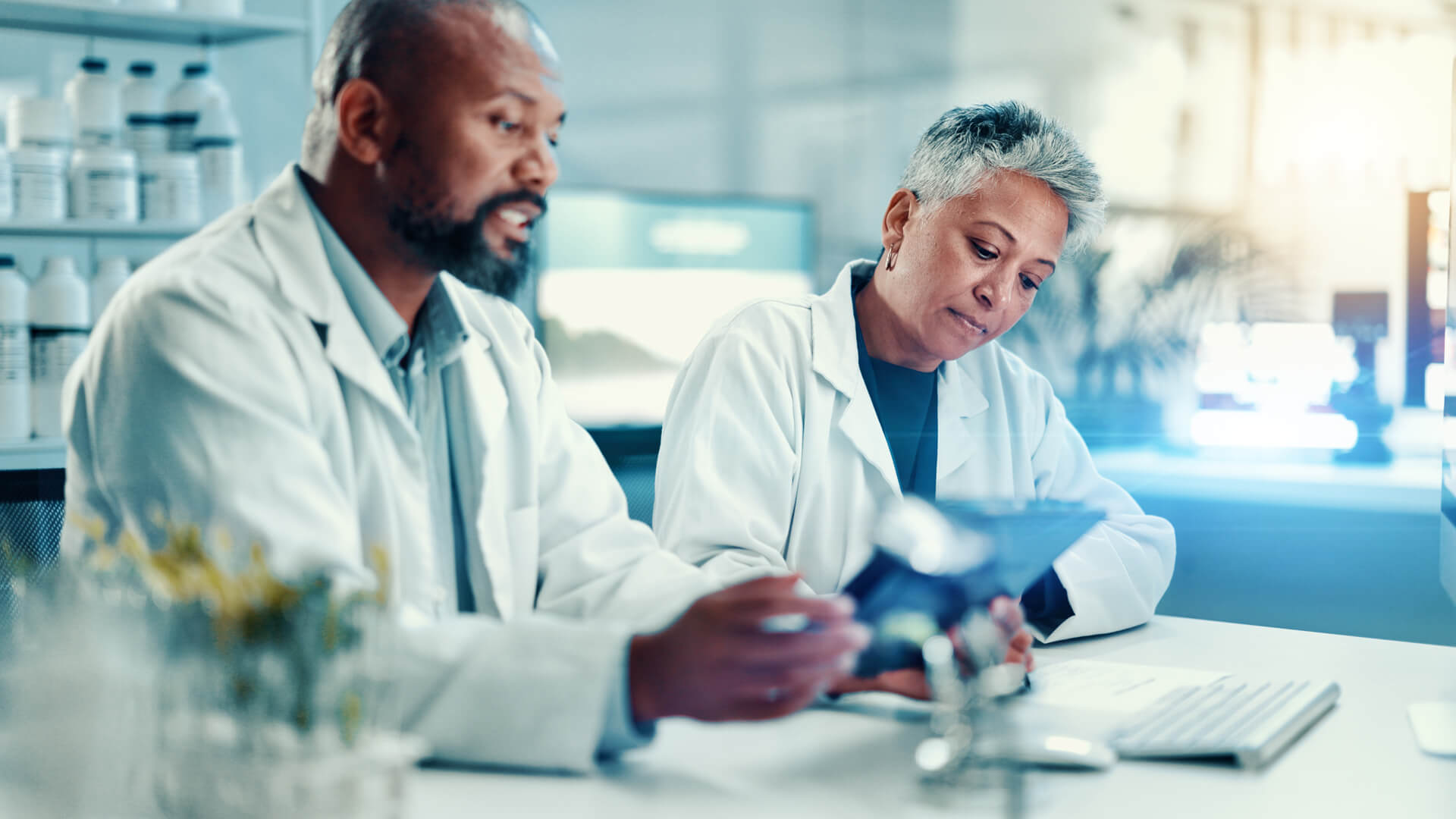 Chemistry manager reviewing progress and to ensure all client SOPs were followed to meet deadlines.